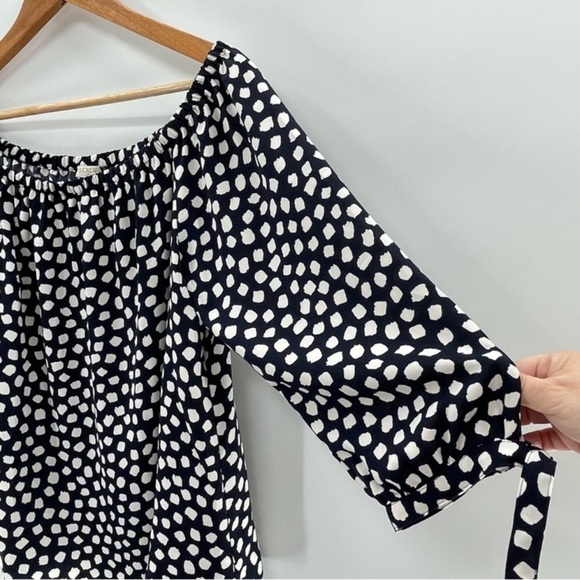 J. CREW Print Off Shoulder Top - Picture 5 of 11